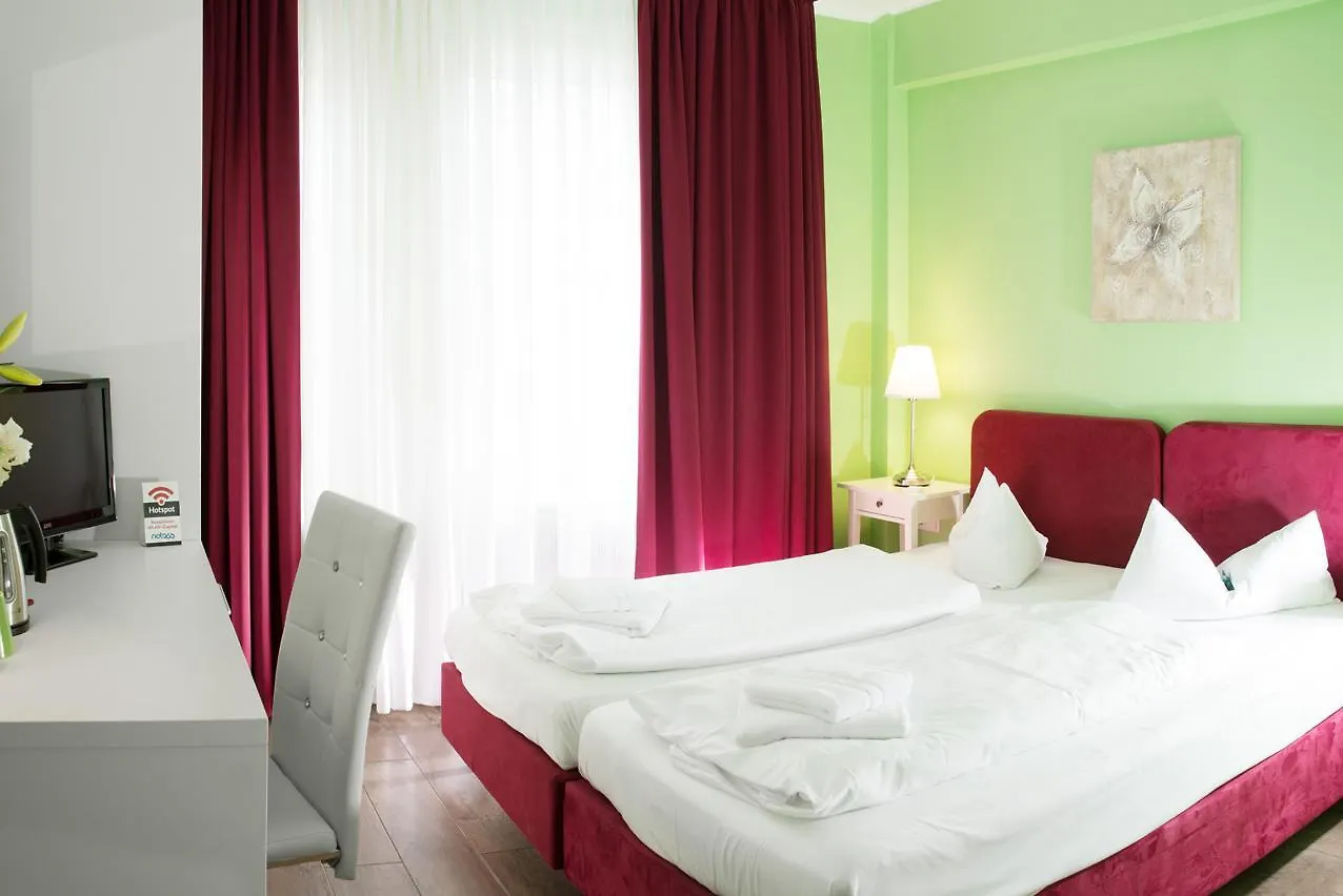 Barcelona Bed & Breakfast Düsseldorf
