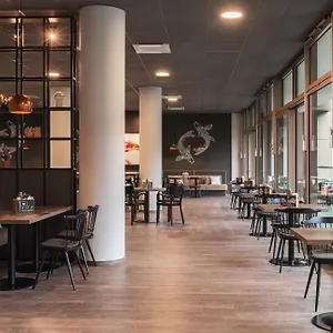 - The Niu Tab Main Station By Ihg *** דיסלדורף
