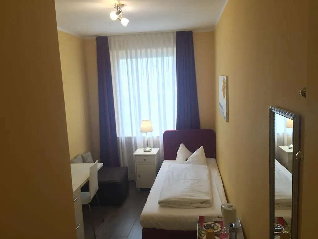 Barcelona Bed&Breakfast Düsseldorf Alemania