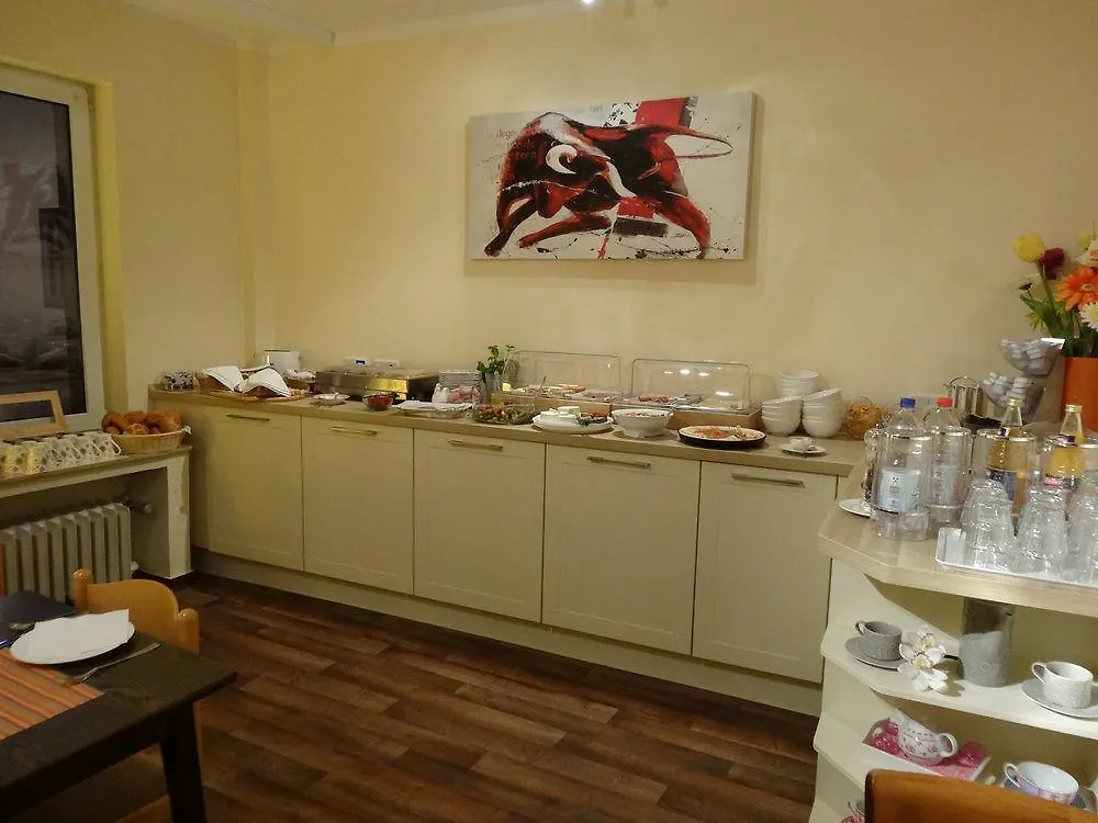 Barcelona Bed&Breakfast Düsseldorf 2*,  Alemania